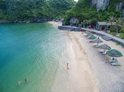 Exploring the Hidden Gems: Beaches in North Vietnam