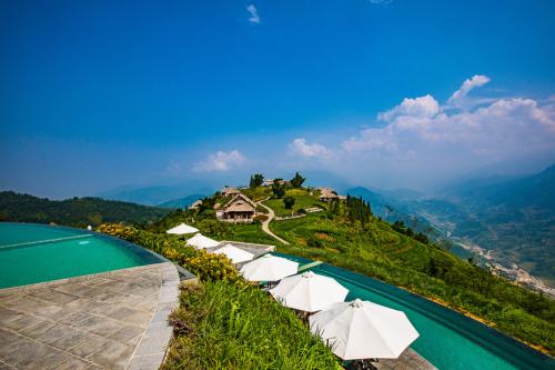 7 sensational swimming pools in Vietnam