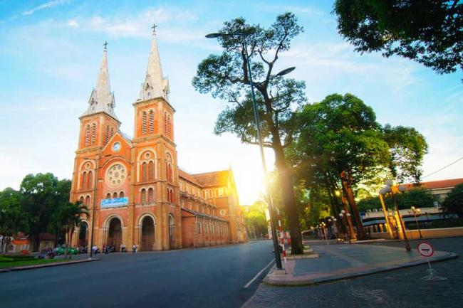 5 Days Ho Chi Minh Family Tours 