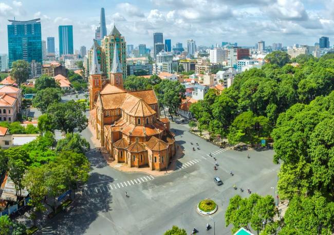 4 Days Ho Chi Minh Photography Tour With Ao Dai